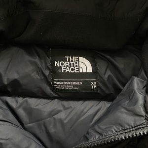 THE NORTH FACE | BLACK PUFFER COAT